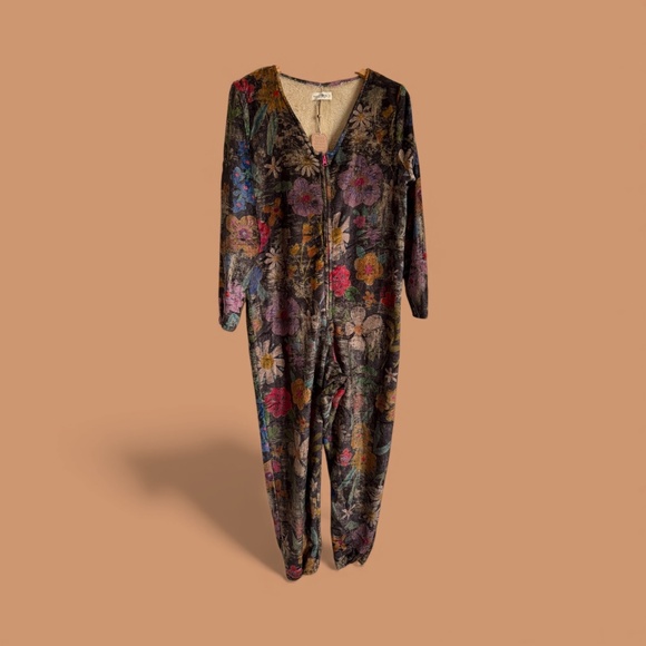 NWT Natural Life Women's S Fleece One Piece Multi Floral Romper - Picture 2 of 5